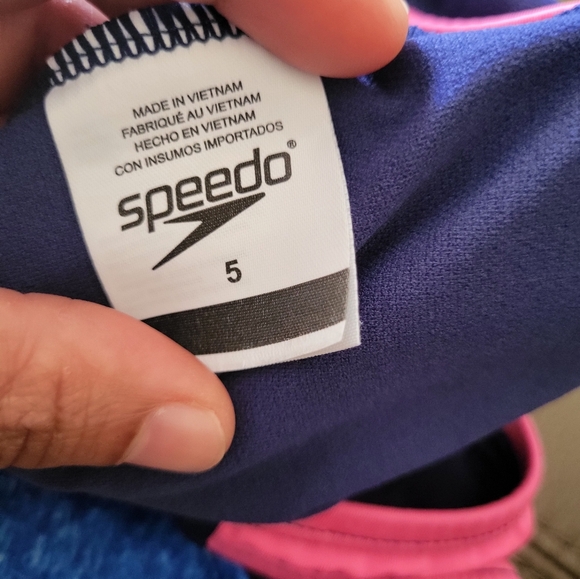 Swim suit - Picture 4 of 4